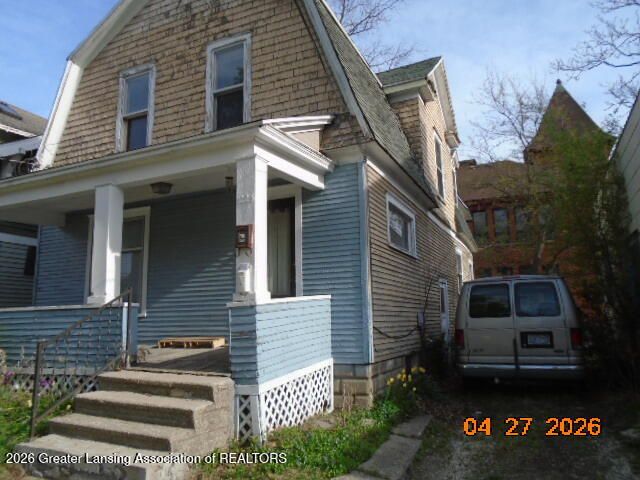 223 E Hillsdale Street 2, Lansing, MI 48933