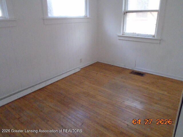 223 E Hillsdale Street 2, Lansing, MI 48933