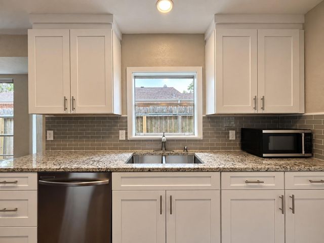 966 Bramling Circle, Corpus Christi, TX 78418