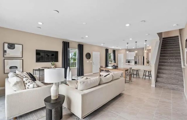 2592 BRIGHT JEWEL ST, Kissimmee, FL 34746