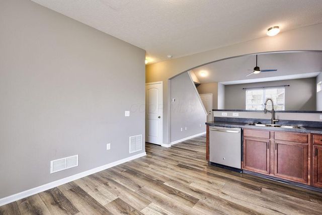 6011 Deansboro Drive, Westerville, OH 43081