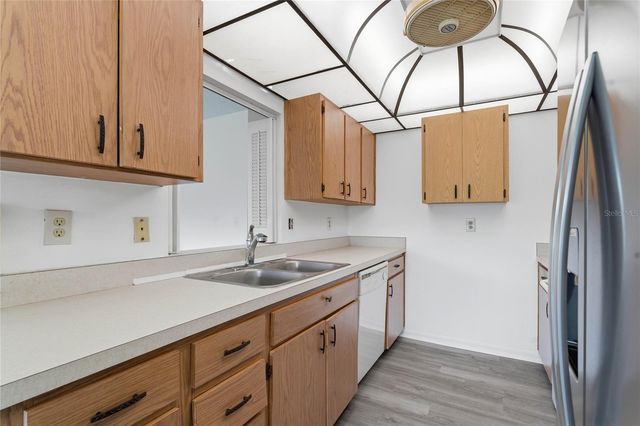 417 GLADSTONE PLACE, Sun City Center, FL 33573