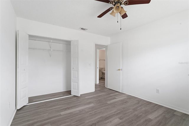 417 GLADSTONE PLACE, Sun City Center, FL 33573