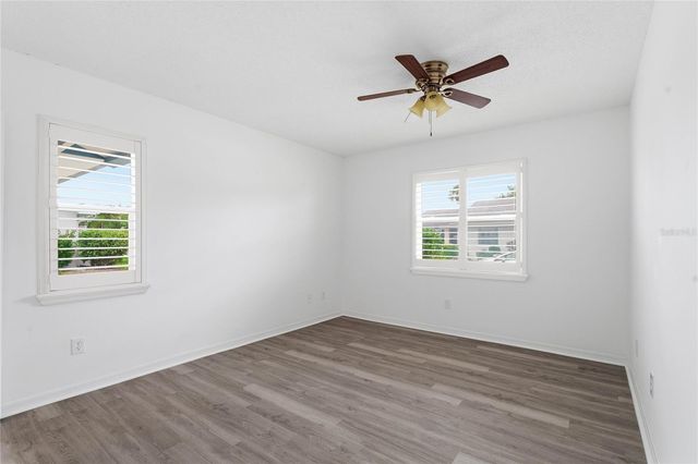 417 GLADSTONE PLACE, Sun City Center, FL 33573