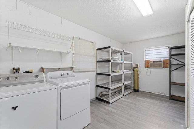 417 GLADSTONE PLACE, Sun City Center, FL 33573