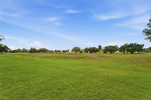 417 GLADSTONE PLACE, Sun City Center, FL 33573