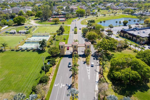 417 GLADSTONE PLACE, Sun City Center, FL 33573