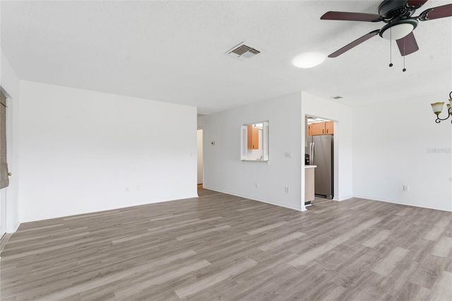 417 GLADSTONE PLACE, Sun City Center, FL 33573