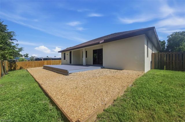 8380 Cypress DR N, Fort Myers, FL 33967