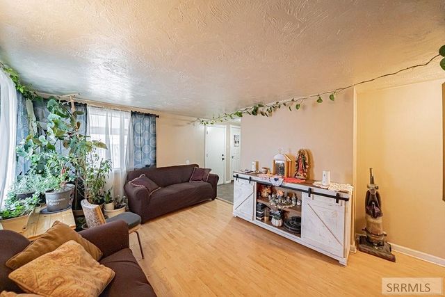 957 Payne Street, Idaho Falls, ID 83402