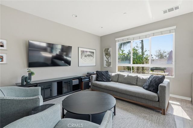 12001 Jackson Square Court, Hawthorne, CA 90250