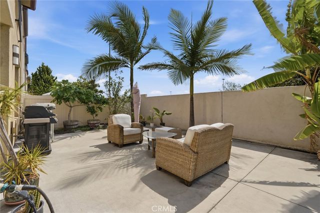 12001 Jackson Square Court, Hawthorne, CA 90250
