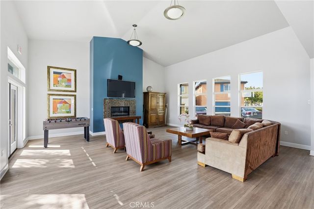12001 Jackson Square Court, Hawthorne, CA 90250