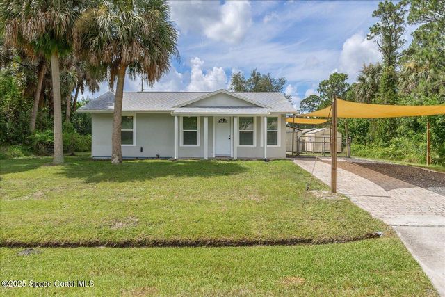 1076 Ivanhoe Street NW, Palm Bay, FL 32907
