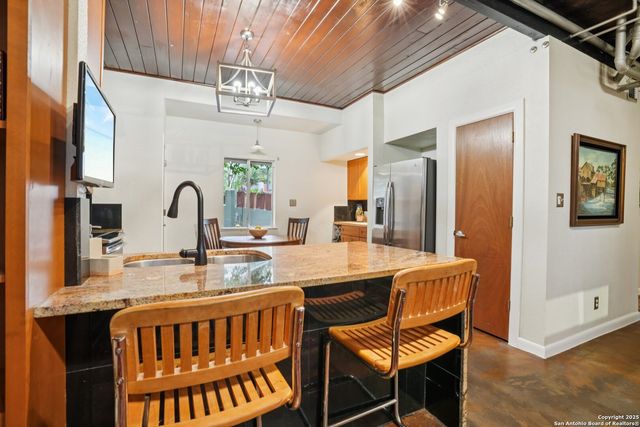 3103 Eisenhauer Rd Apt K14, San Antonio, TX 78209