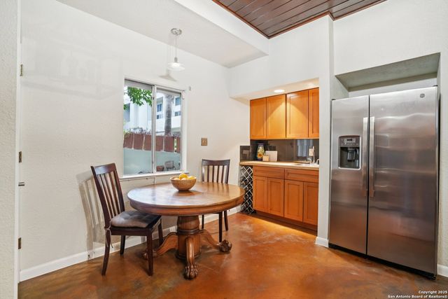 3103 Eisenhauer Rd Apt K14, San Antonio, TX 78209