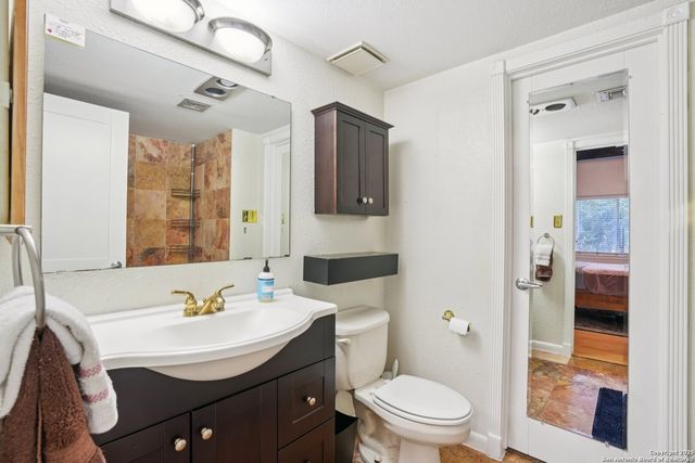 3103 Eisenhauer Rd Apt K14, San Antonio, TX 78209