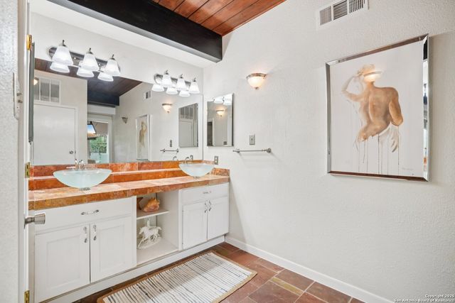 3103 Eisenhauer Rd Apt K14, San Antonio, TX 78209