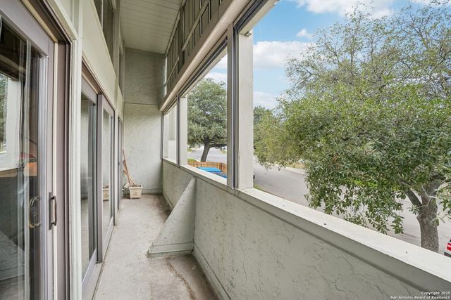 3103 Eisenhauer Rd Apt K14, San Antonio, TX 78209