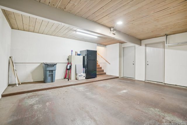 3103 Eisenhauer Rd Apt K14, San Antonio, TX 78209