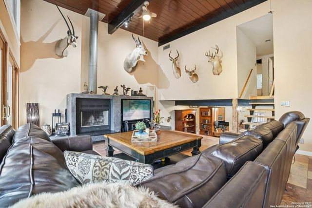 3103 Eisenhauer Rd Apt K14, San Antonio, TX 78209