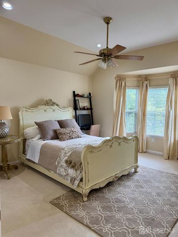 54 Crestwood Street, Piscataway, NJ 08854