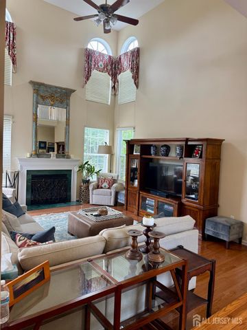 54 Crestwood Street, Piscataway, NJ 08854