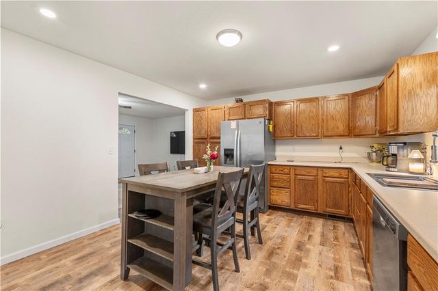 511 W Ashland Street, Nevada, MO 64772