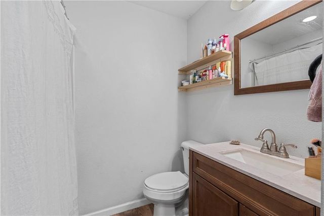 511 W Ashland Street, Nevada, MO 64772