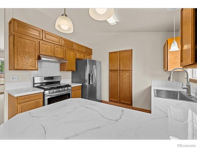 2107 Tristi Court, Johnstown, CO 80534