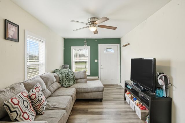 2623 Hart Road, Highland, IN 46322