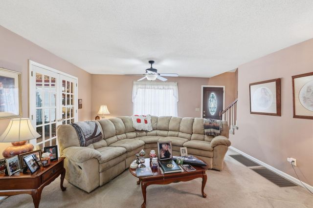 325 Battlefield Drive, Ringgold, GA 30736