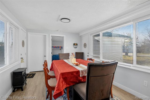 16933 Ziegler Street, Taylor, MI 48180