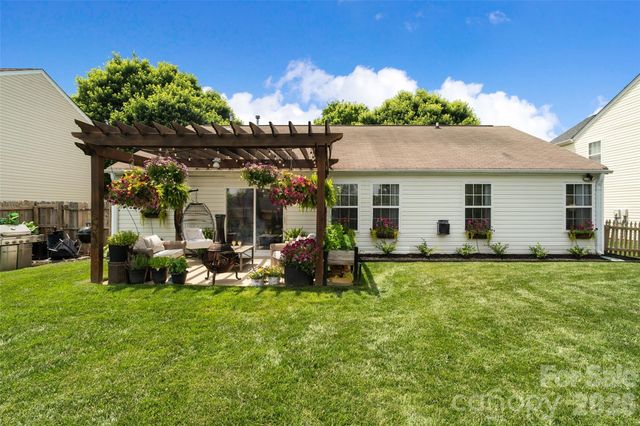 3917 Laurel View Circle, Indian Trail, NC 28079