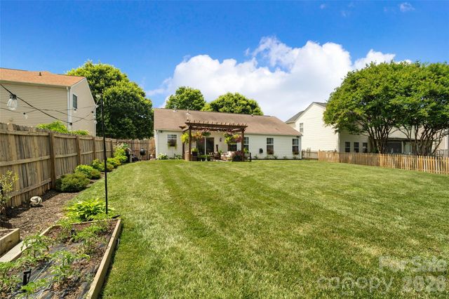 3917 Laurel View Circle, Indian Trail, NC 28079