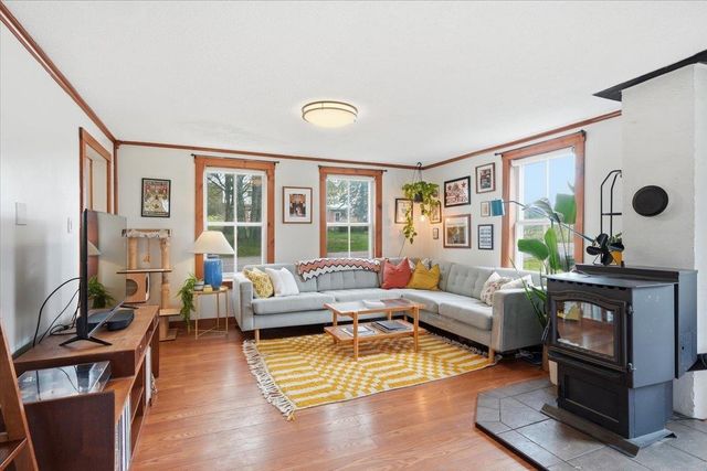 1859 Guptil Road, Waterbury, VT 05677