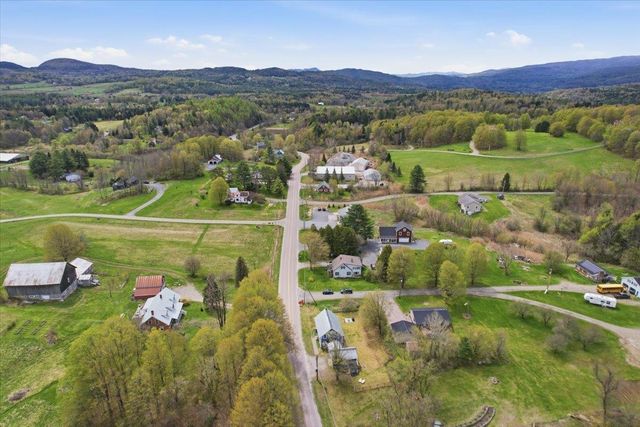 1859 Guptil Road, Waterbury, VT 05677
