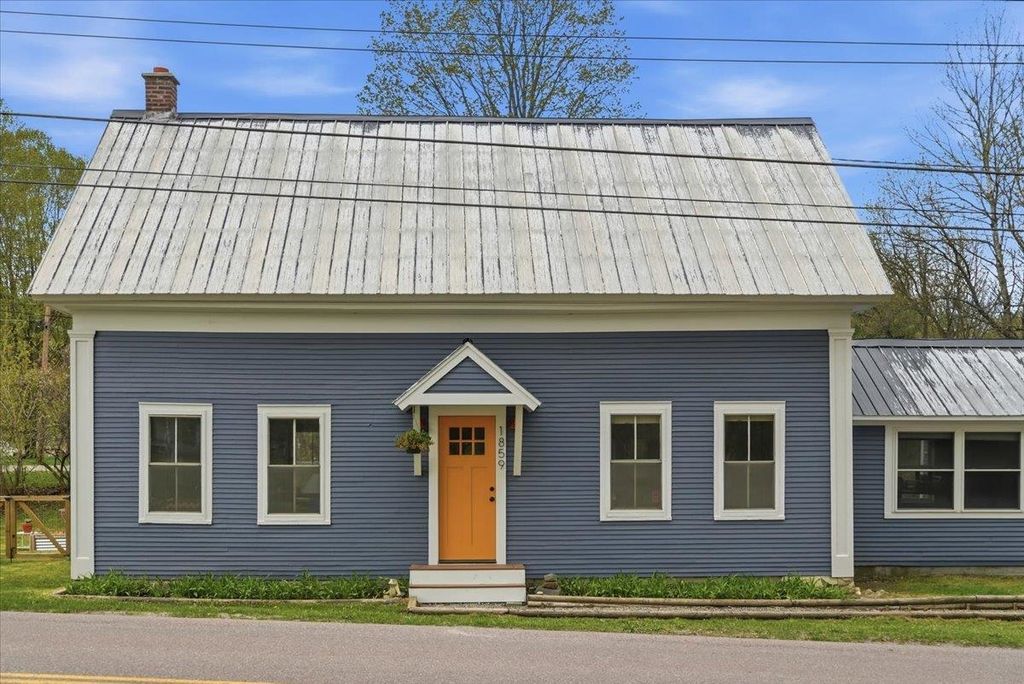 1859 Guptil Road, Waterbury, VT 05677