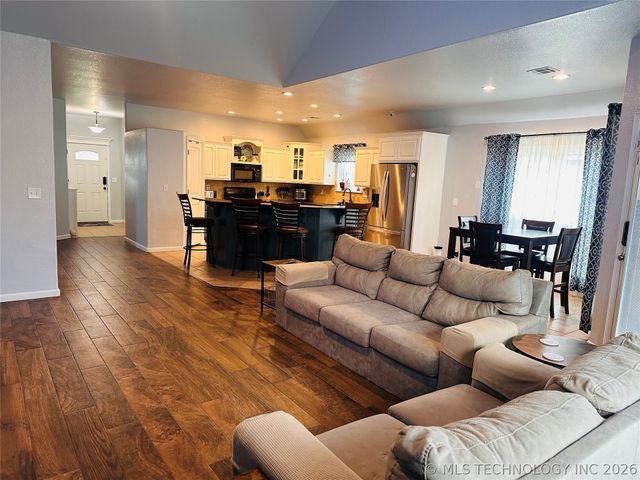 10219 N 119th East Avenue, Owasso, OK 74055