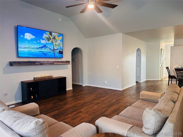 10219 N 119th East Avenue, Owasso, OK 74055