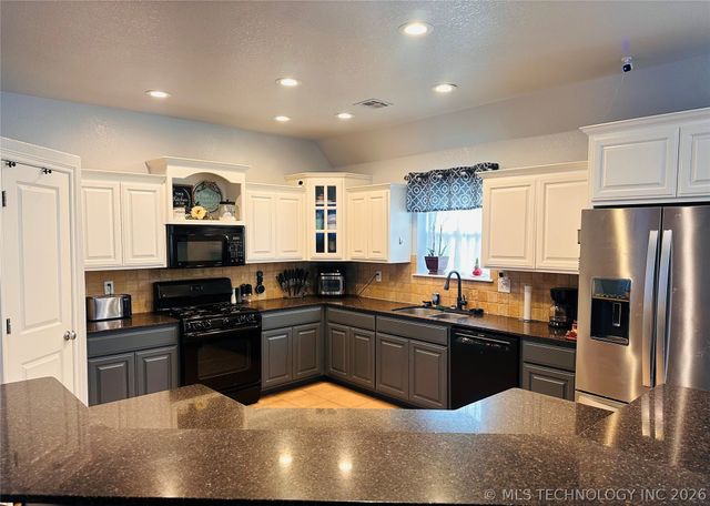 10219 N 119th East Avenue, Owasso, OK 74055