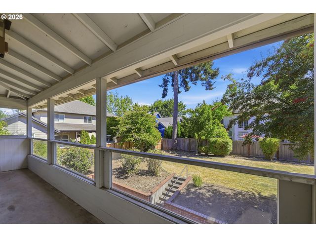 3585 WALTON Ln, Eugene, OR 97408