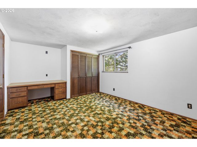 3585 WALTON Ln, Eugene, OR 97408