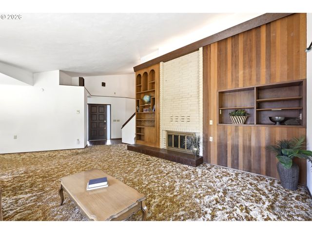 3585 WALTON Ln, Eugene, OR 97408