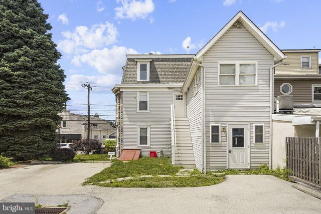 116 E KING ST, Malvern, PA 19355