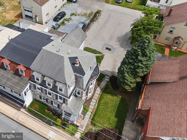 116 E KING ST, Malvern, PA 19355
