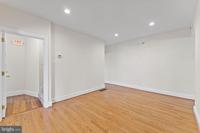 116 E KING ST, Malvern, PA 19355