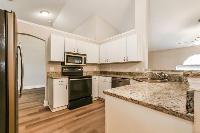 2823 ARBOUR TRAIL COURT, Deltona, FL 32725