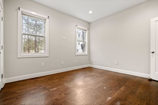 7 Langford Park 1, Boston, MA 02119