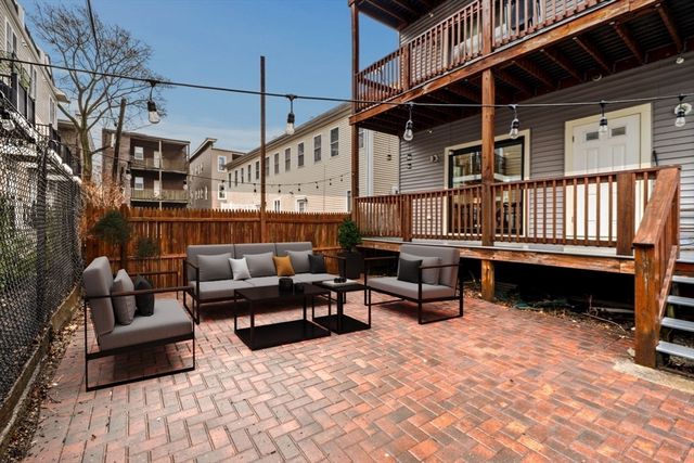 7 Langford Park 1, Boston, MA 02119